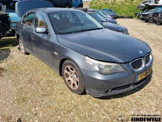 Sloopauto BMW 5-serie 5 serie (E60), Sedan, 2003 / 2010 523i 24V 2007/1