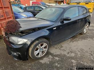 Salvage car BMW 1-serie 1 serie (E81), Hatchback 3-drs, 2006 / 2012 116i 1.6 16V 2010/3