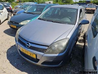 Démontage voiture Opel Astra Astra H (L48), Hatchback 5-drs, 2004 / 2014 1.6 16V Twinport 2004/11