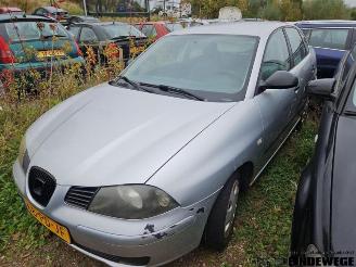 Salvage car Seat Cordoba Cordoba (6L2), Sedan, 2002 / 2009 1.4 16V 2004/9