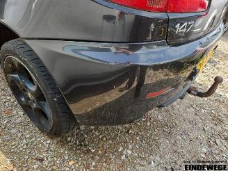 Alfa Romeo 147 147 (937), Hatchback, 2000 / 2010 1.6 Twin Spark 16V picture 18