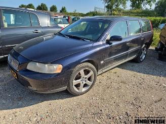 Purkuautot passenger cars Volvo V-70 V70 (SW), Combi, 1999 / 2008 2.5 T 20V AWD 2005/10