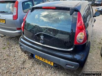 Peugeot 107 107, Hatchback, 2005 / 2014 1.0 12V picture 3