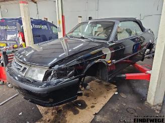 damaged passenger cars Saab 9-3 9-3 I (YS3D), Cabrio, 1998 / 2003 2.0,S 16V 2001/3