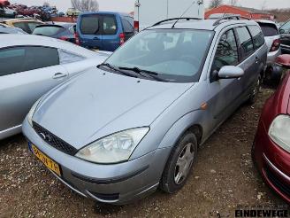 Vrakbiler auto Ford Focus Focus 1 Wagon, Combi, 1998 / 2004 1.6 16V 2003/3
