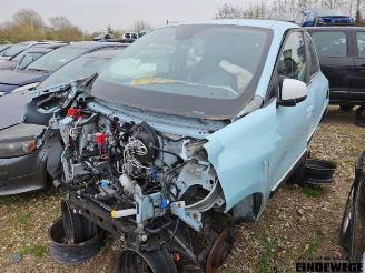 krockskadad bil auto Renault Twingo Twingo III (AH), Hatchback 5-drs, 2014 / 2024 1.0 SCe 65 12V 2021/5