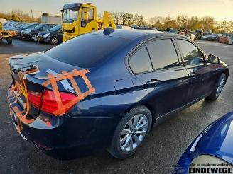 BMW 3-serie 3 serie (F30), Sedan, 2011 / 2018 320i 2.0 16V picture 3