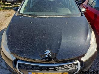 Peugeot 208 208 I (CA/CC/CK/CL), Hatchback, 2012 / 2019 1.0 Vti 12V PureTech picture 20