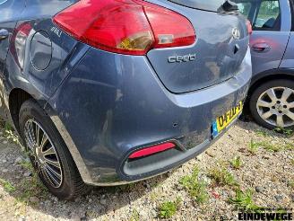 Kia Cee d Cee'd (JDB5), Hatchback 5-drs, 2012 / 2018 1.6 GDI 16V picture 20