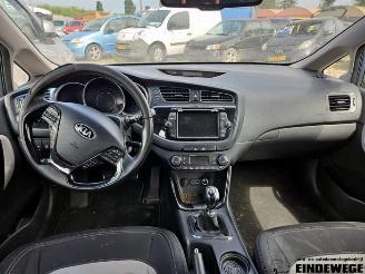 Kia Cee d Cee'd (JDB5), Hatchback 5-drs, 2012 / 2018 1.6 GDI 16V picture 5