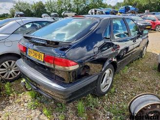 Saab 9-3 9-3 I (YS3D), Hatchback, 1998 / 2002 2.0 SE Turbo 16V picture 3