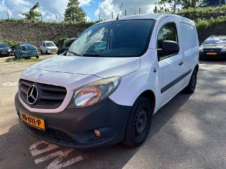 damaged commercial vehicles Mercedes Citan 108 CDI 75 2013/1