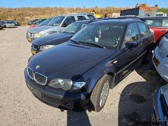 Sloopauto BMW 3-serie 3 serie (E46/4), Sedan, 1997 / 2005 320d 16V 2004