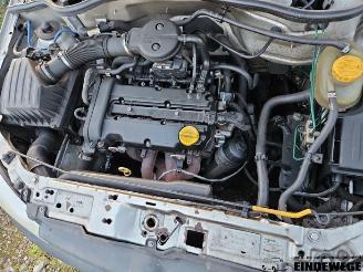 Opel Corsa Corsa C (F08/68), Hatchback, 2000 / 2009 1.2 16V picture 4