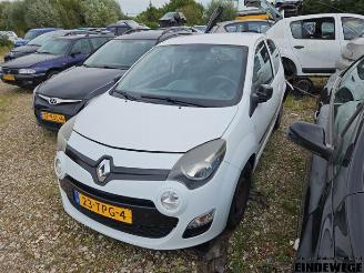 Vrakbiler auto Renault Twingo Twingo II (CN), Hatchback 3-drs, 2007 / 2014 1.2 16V 2012/3