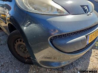 Peugeot 107 107, Hatchback, 2005 / 2014 1.0 12V picture 8