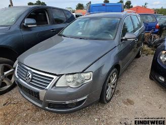 Coche siniestrado Volkswagen Passat Passat Variant (3C5), Combi, 2005 / 2010 3.2 FSI V6 32V 4Motion 2006/3