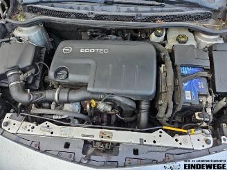 Opel Astra Astra J Sports Tourer (PD8/PE8/PF8), Combi, 2010 / 2015 1.7 CDTi 16V picture 8