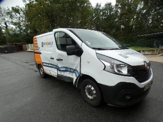 Auto incidentate Renault Trafic TRAFIC 3 COURT PHASE 1 - 1.6 DCI - 16V TURBO 2018/5
