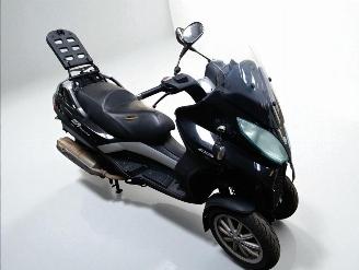 uszkodzony skutery Piaggio  500MP3 2014/3