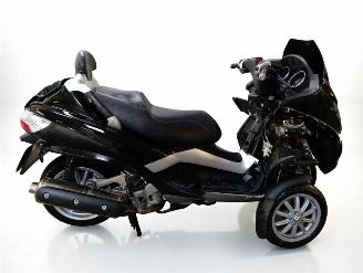 Schade scooter Piaggio  MP3 2010/6