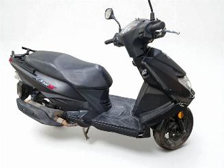 skadebil bromfiets Sym Orbit III 2023/5