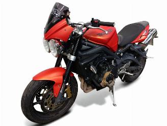 Triumph Street Triple R picture 2