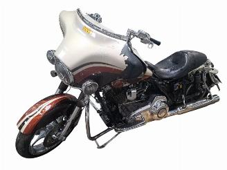 dañado motos Harley-Davidson Street Glide CVO 2011/1