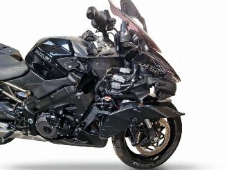 Suzuki  GSXS picture 12