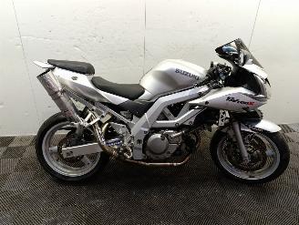  Suzuki SV 650 S 2003/8