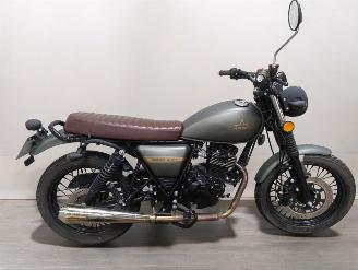 Unfall Kfz Motorrad Mash  SEVENTY 2025/1