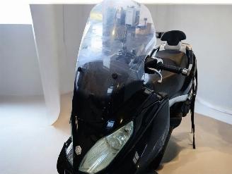 Piaggio  MP3 picture 2