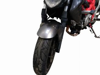 Suzuki Gladius 650 SFV picture 14