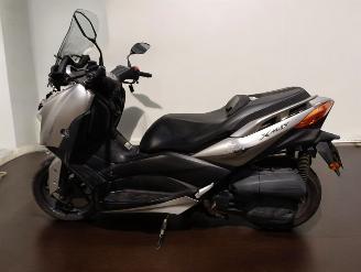 Yamaha Xmax  picture 11