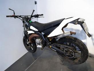 Derbi  SM XTREM picture 11