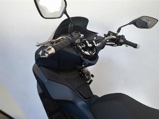 Honda  PCX picture 15