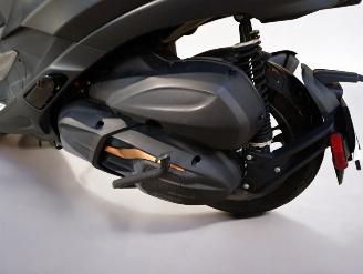 Piaggio  MP3 picture 8