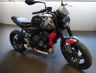 skadebil motor Triumph Trident 660  2024/1