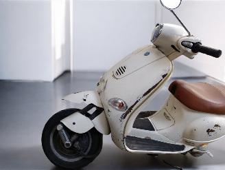 Piaggio  ET4 picture 5