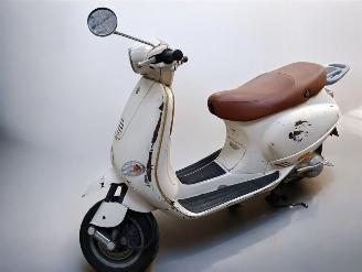 Piaggio  ET4 picture 10