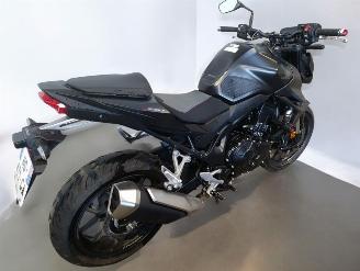 Honda CB 750 HORNET picture 7