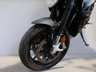 MV Agusta  DRAGSTER R picture 16