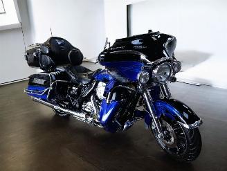 dañado motos Harley-Davidson Electra Glide ULTRA CLASSIC 2011/3