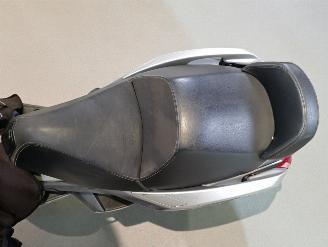 Peugeot  SATELIS picture 10