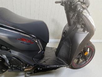 Honda  SH A picture 11