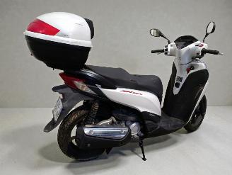 Honda  SH A picture 14