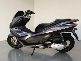 Honda  PCX picture 8