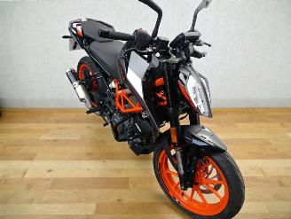 skadebil motor KTM 390 Duke  2023/10