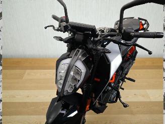 KTM 390 Duke  picture 12