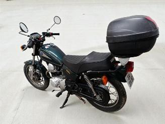 Yamaha SR 125  picture 9